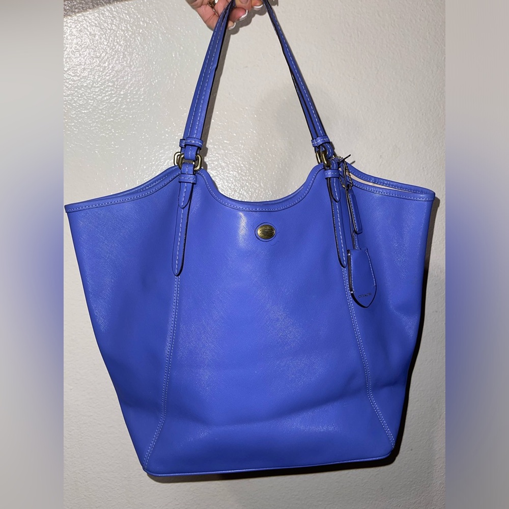 Coach Peyton Periwinkle Tote. Like new